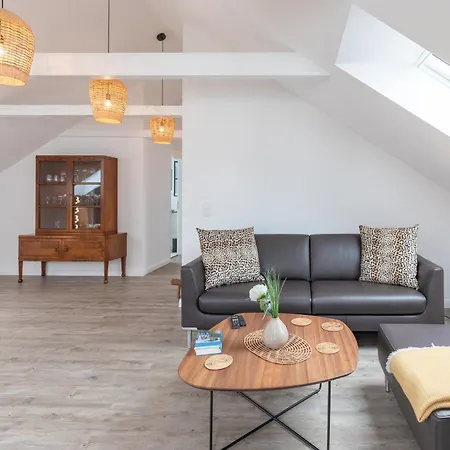 Buchenheinrich Gretes Dackstuuv Garding